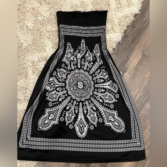 Venus Black White Strapless Cropped Sundress Size Small - Picture 1 of 5